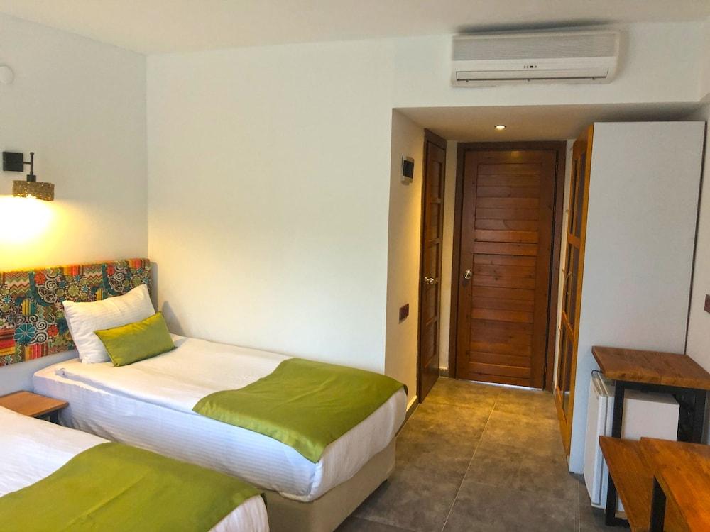 Butikhan Hotel Gundogan  Buitenkant foto
