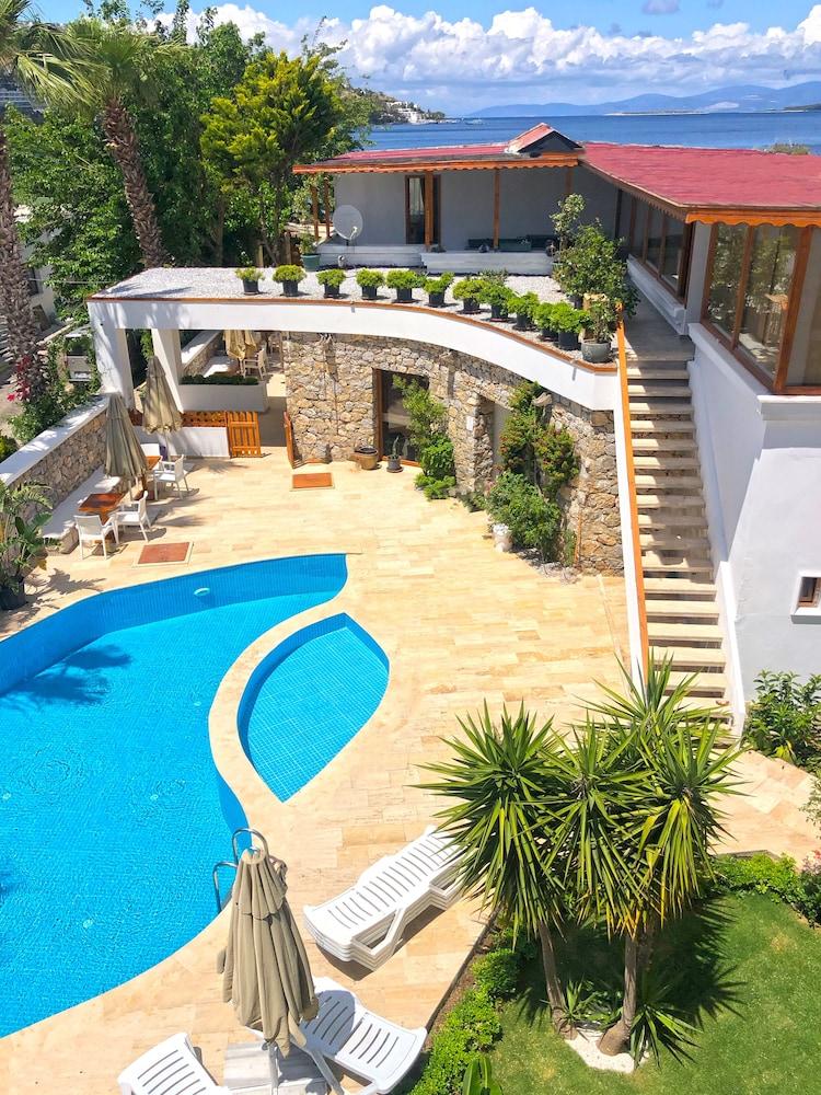 Butikhan Hotel Gundogan  Buitenkant foto