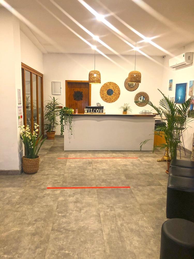 Butikhan Hotel Gundogan  Buitenkant foto