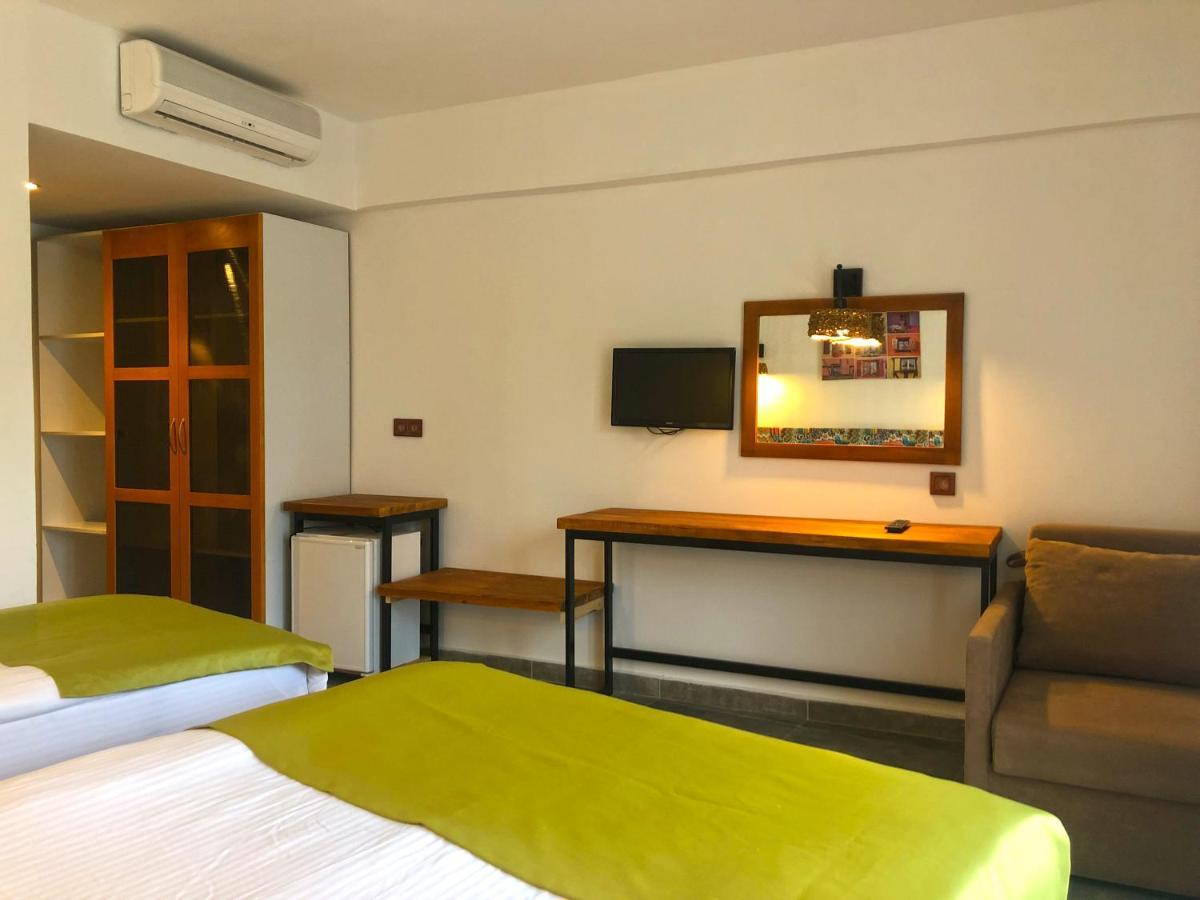 Butikhan Hotel Gundogan  Buitenkant foto